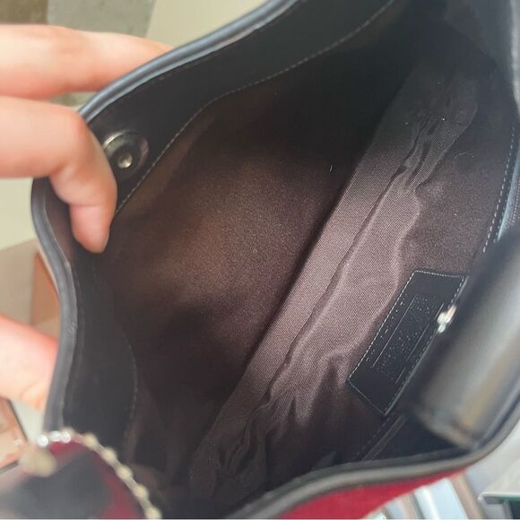 COACH Red Velvet Y2K Soho Hampton Hobo baguette Mini Bag 8142 Vintage - Picture 12 of 13